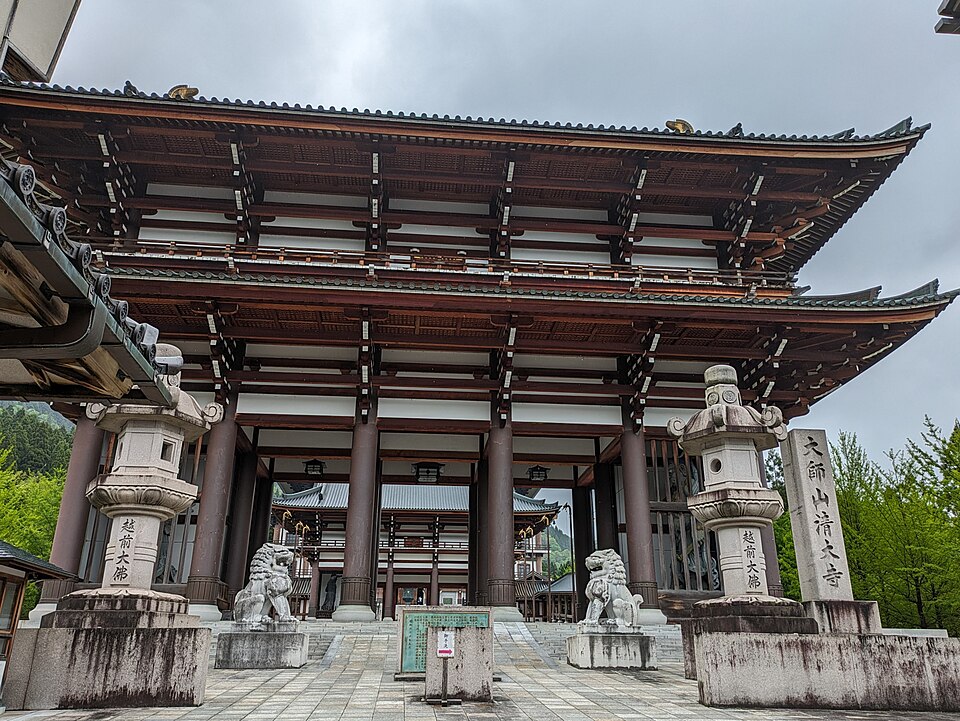 Gran Buda de Echizen (templo Seidai-ji)