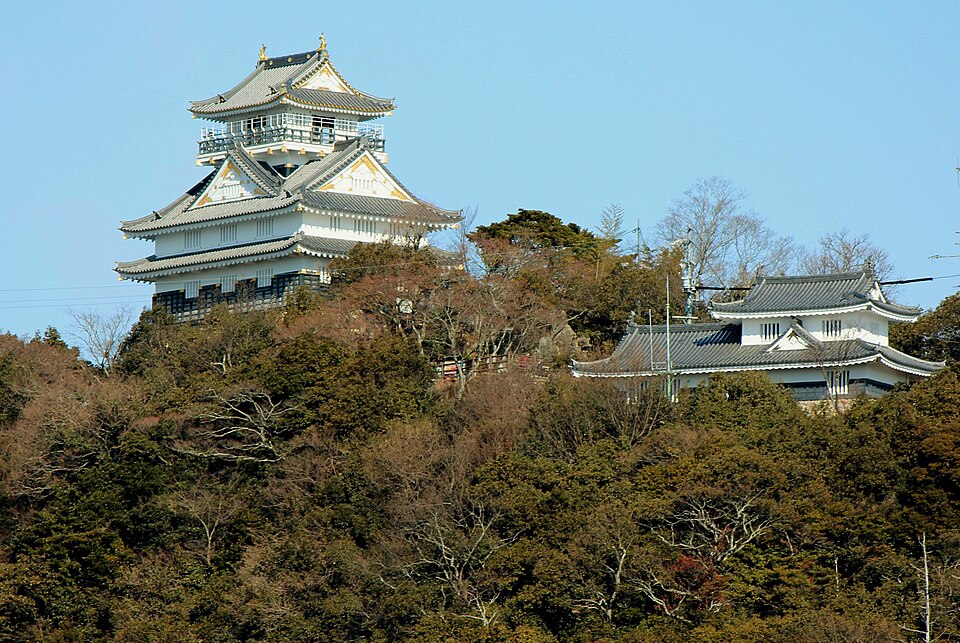Castillo de Gifu y monte Kinka