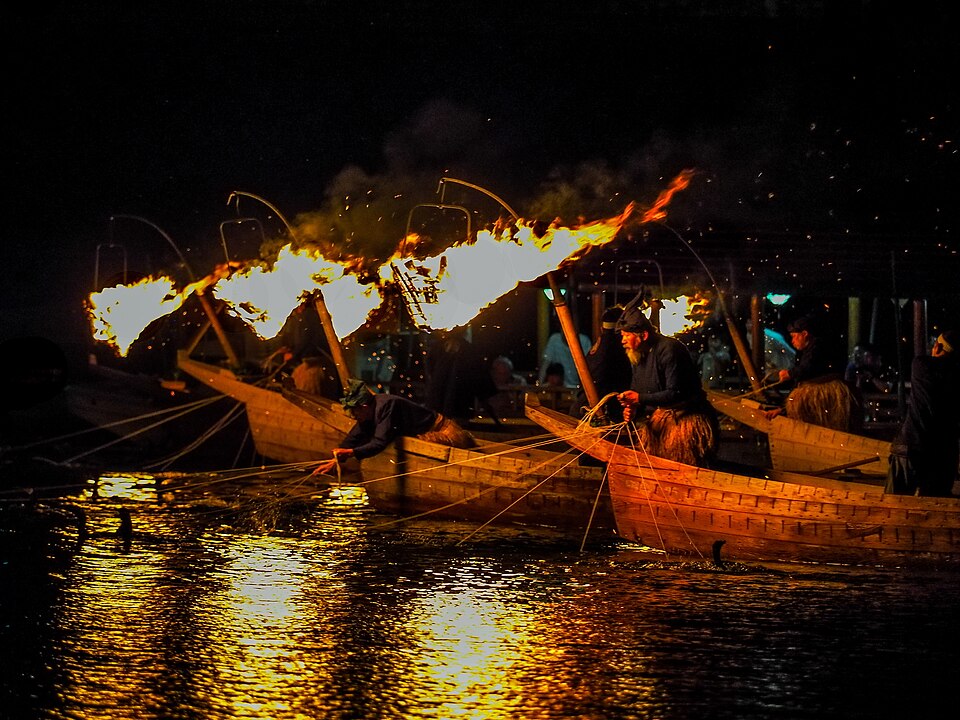 Pesca con cormoranes en el río Nagara (ukai)