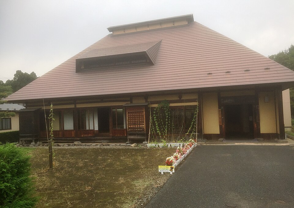 金崎町城内诹访小路（武家宅邸）