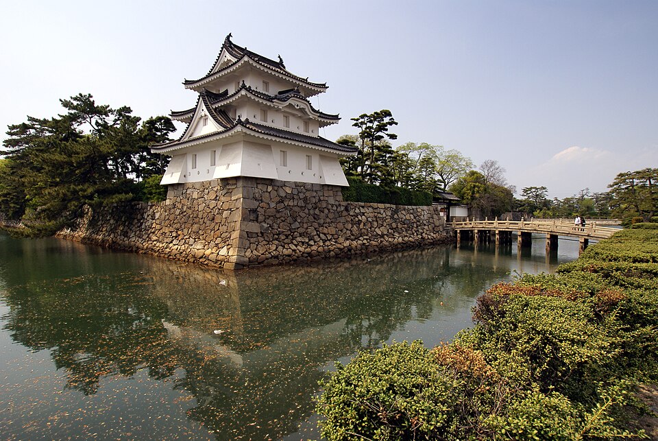 Ruinas del castillo de Takamatsu (parque Tamamo)