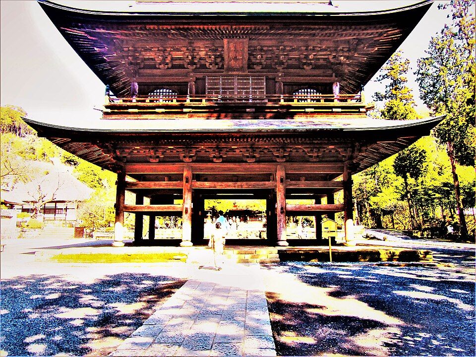 Engakuji Temple (Kita-Kamakura)