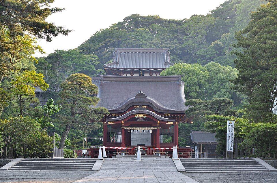 鹤冈八幡宫