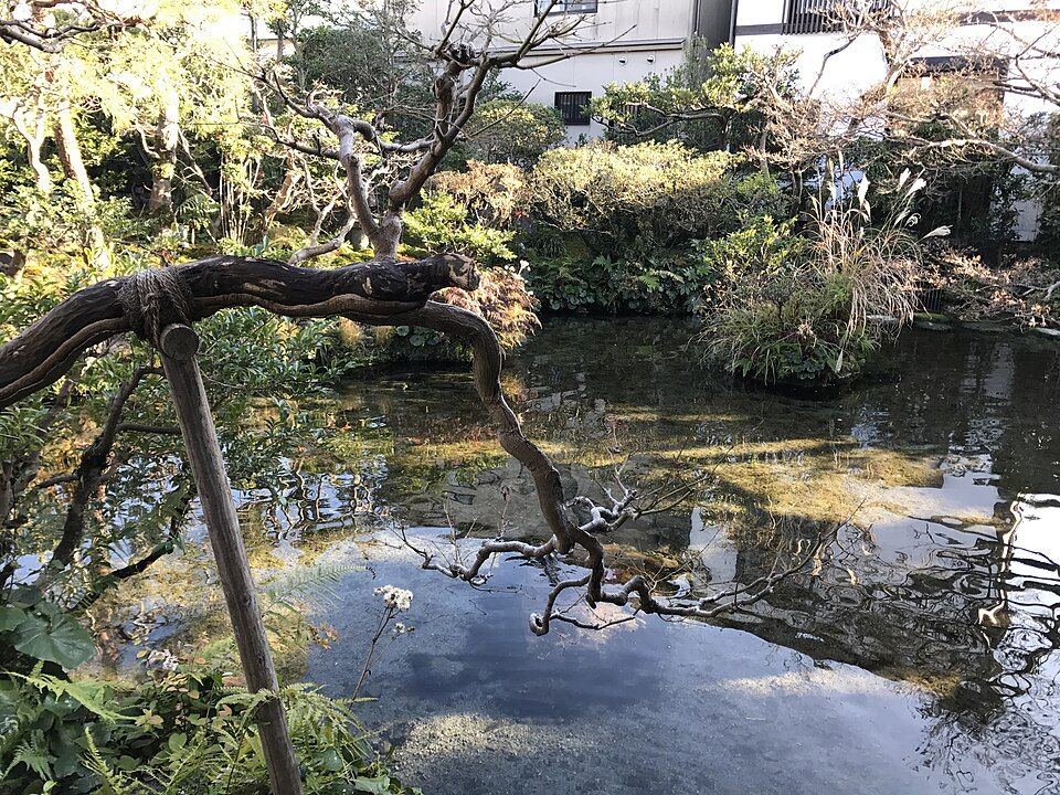 Shimeiso Spring Garden