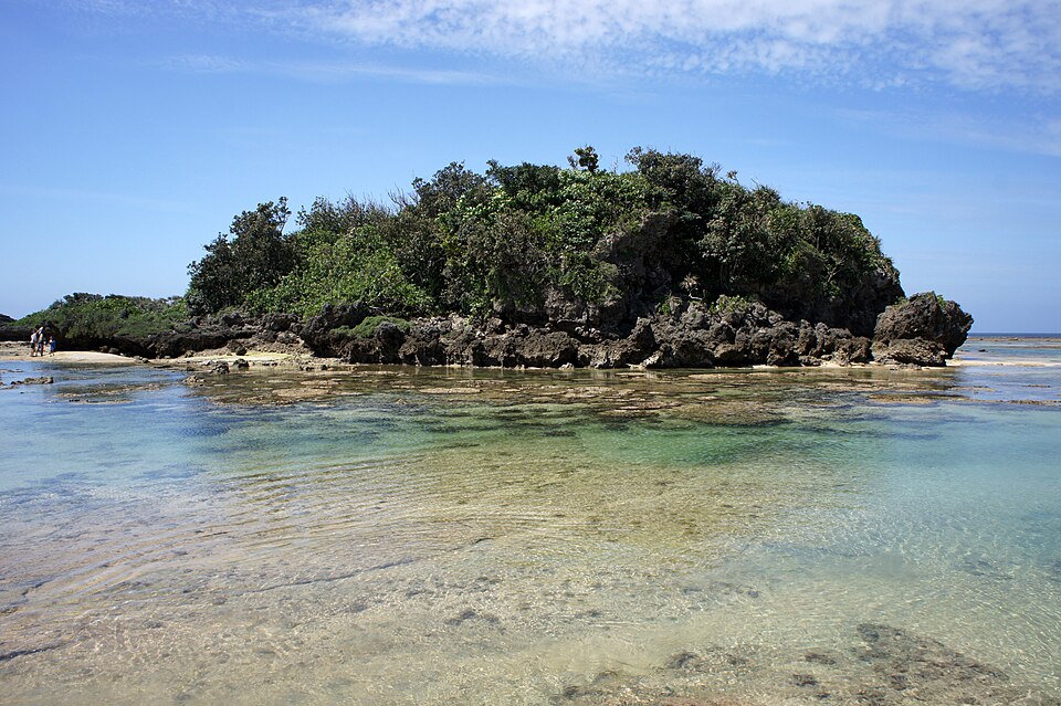 Hoshizuna-no-hama Beach (Iriomote)