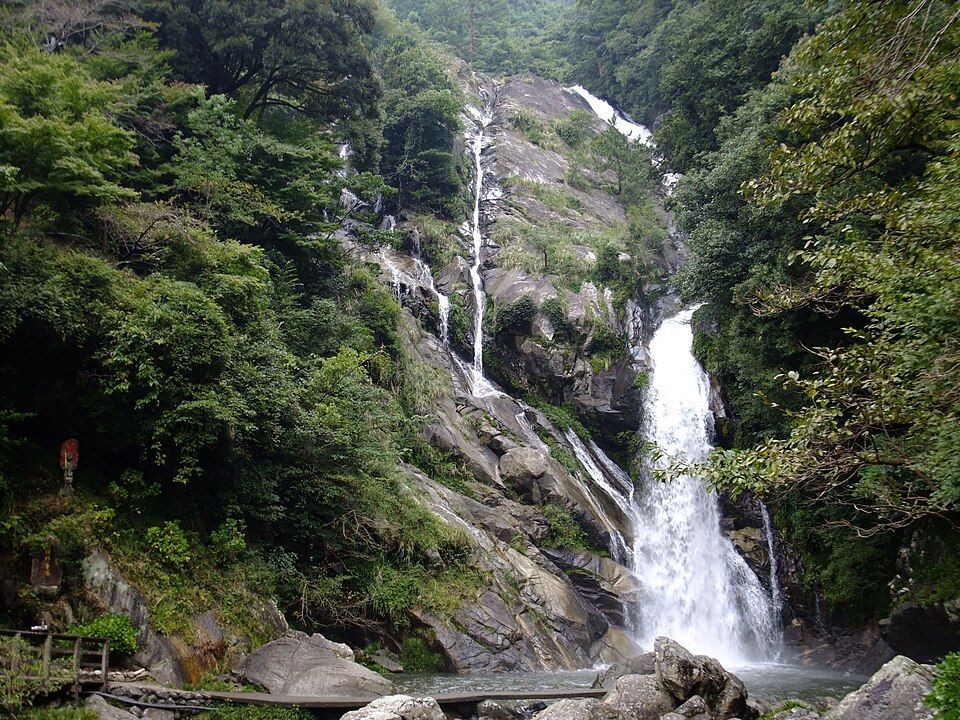 Chutes de Mikaeri