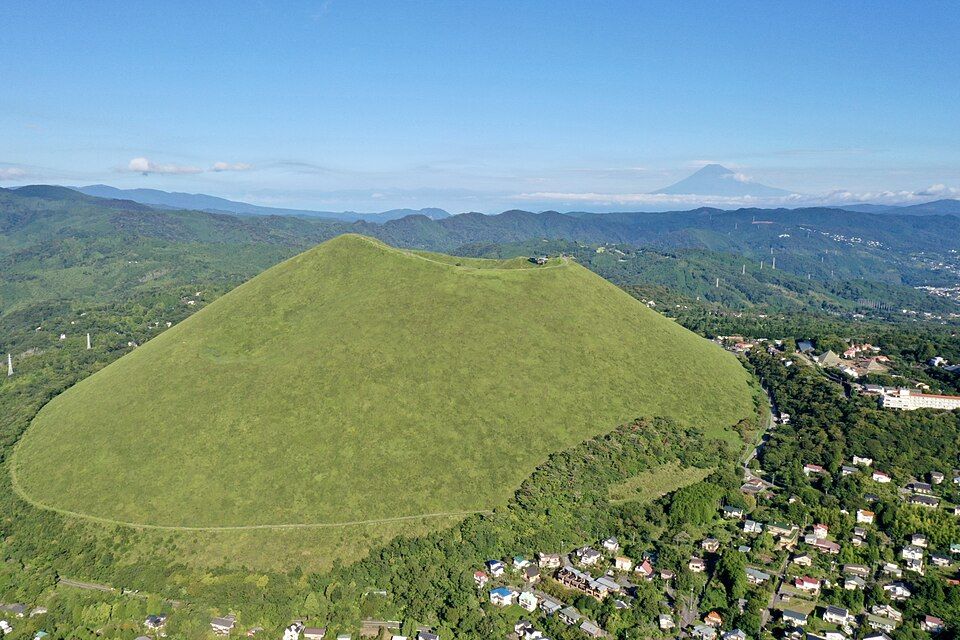오무로산