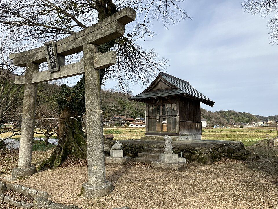 白兔海岸・白兔神社